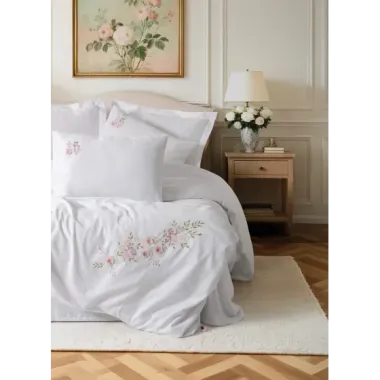 Cotton Box 3D Nakışlı Çift Kişilik Saten Nevresim Takımı Floret Beyaz