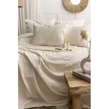 Şaheser Home Collection Yatak Örtüsü Çift Kişilik İtalo Krem